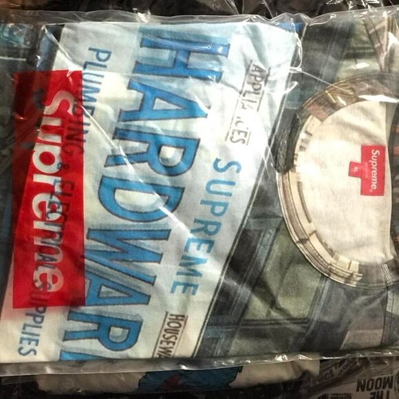 Supreme Hardware S/S Top Multicolor Richard Estes collab Size xl extra large T s - Picture 1 of 2